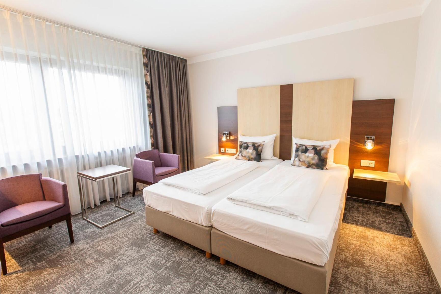 Hotel Scheffelhoehe Bruchsal Extérieur photo