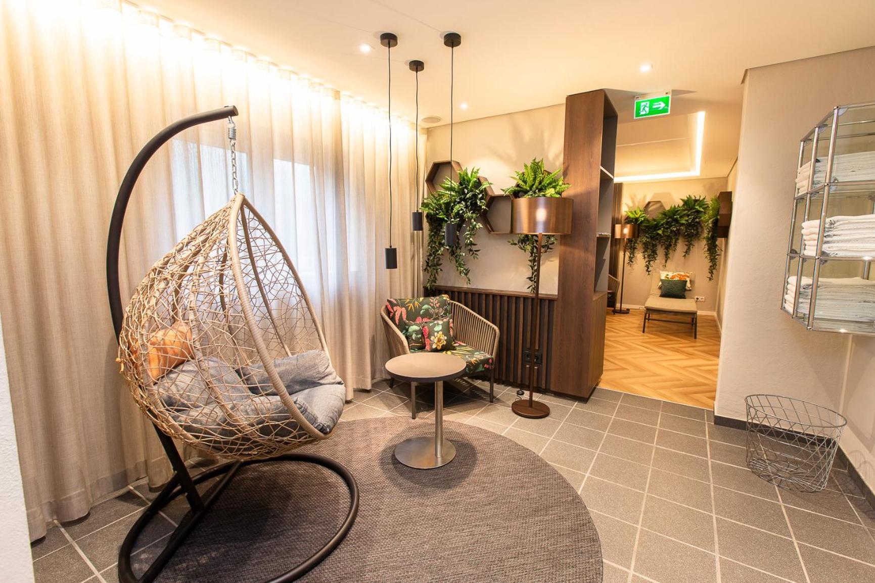 Hotel Scheffelhoehe Bruchsal Extérieur photo