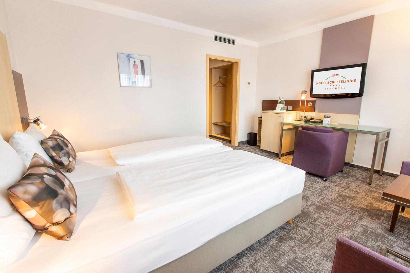 Hotel Scheffelhoehe Bruchsal Extérieur photo