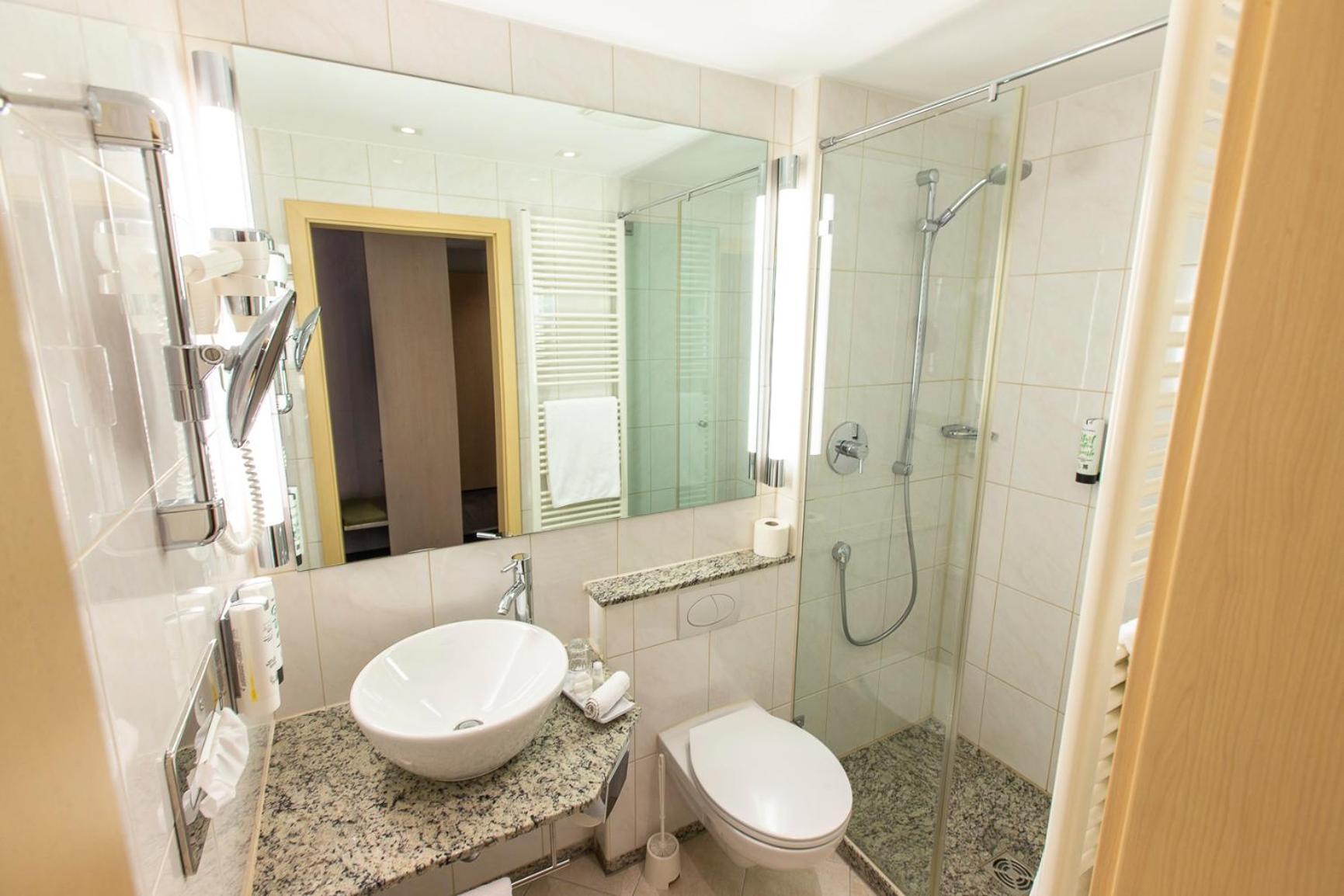 Hotel Scheffelhoehe Bruchsal Extérieur photo