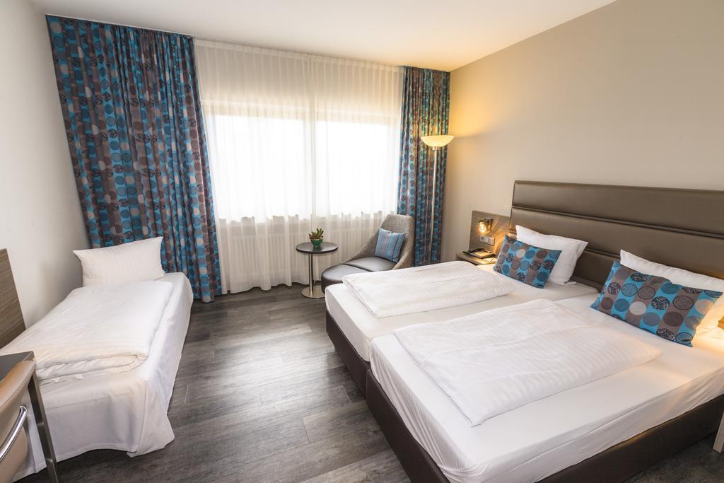 Hotel Scheffelhoehe Bruchsal Extérieur photo