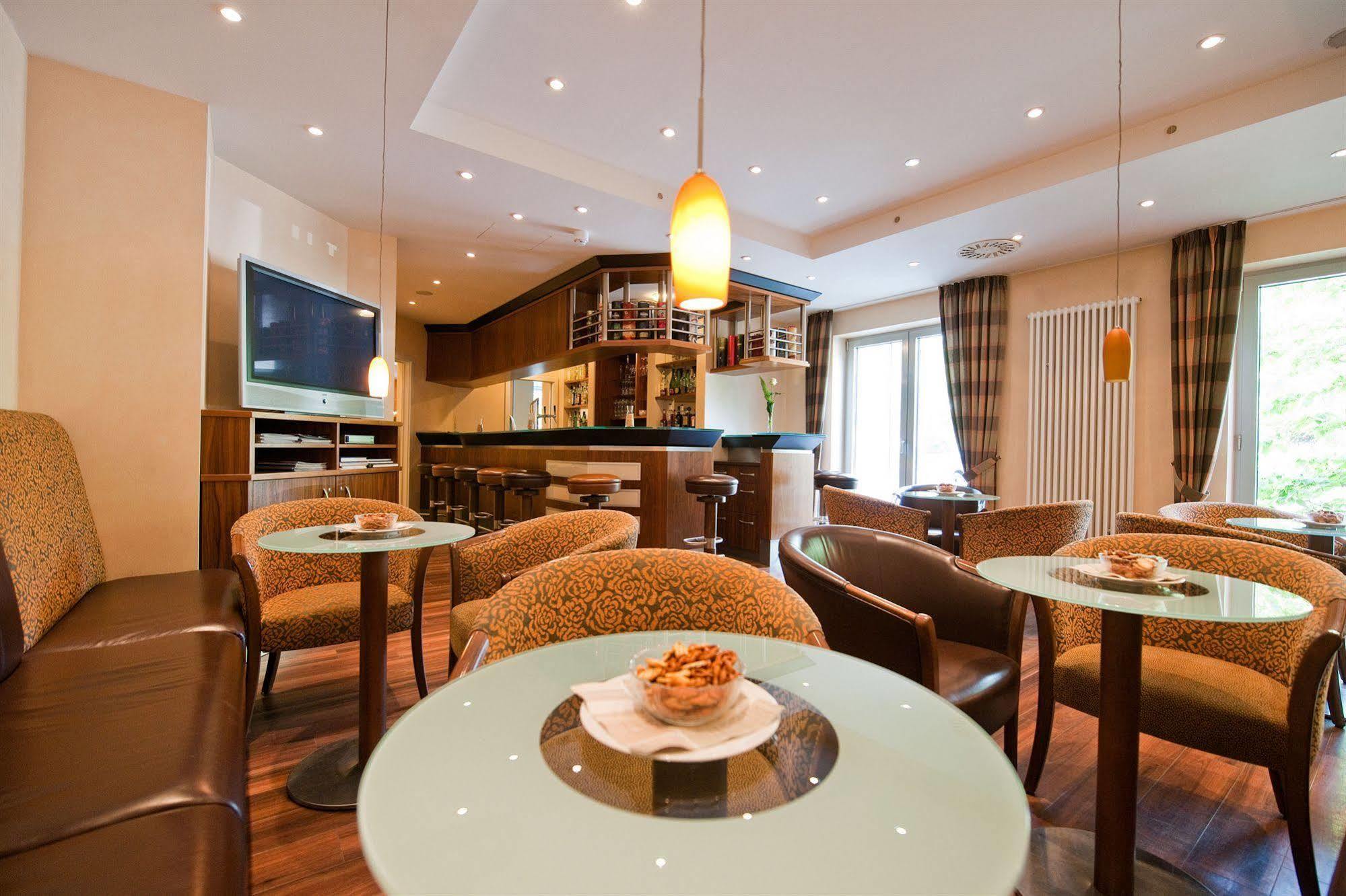Hotel Scheffelhoehe Bruchsal Extérieur photo